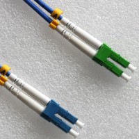 LC/APC LC Duplex Armored Patch Cable 9/125 OS2 Singlemode